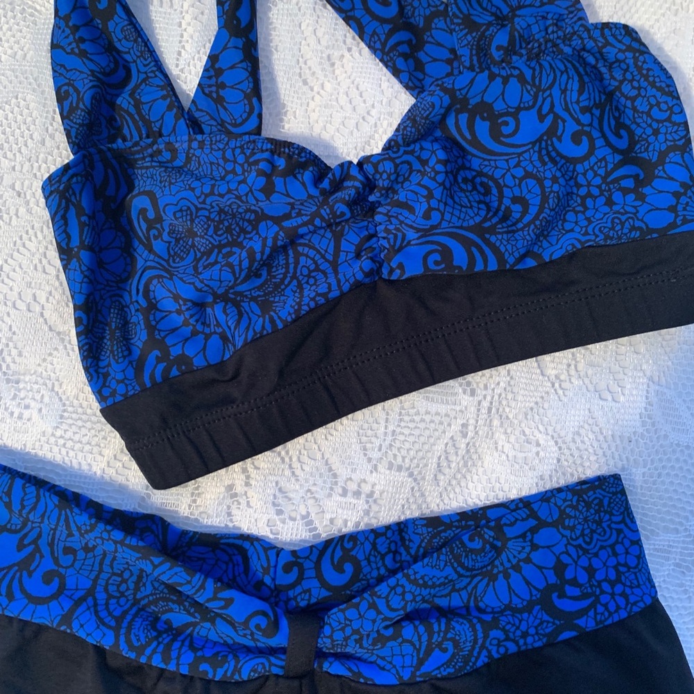 MOTIONWEAR